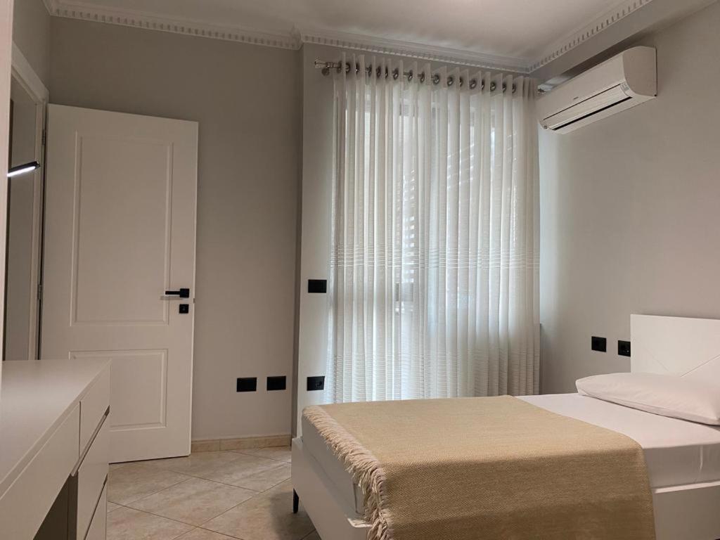 Laureta Central Apartment Tirana Exteriér fotografie